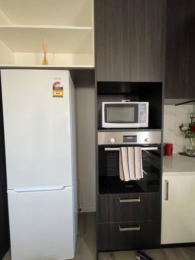 4 Bedroom Home Fully Furnished In Papakura, Auckland Extérieur photo