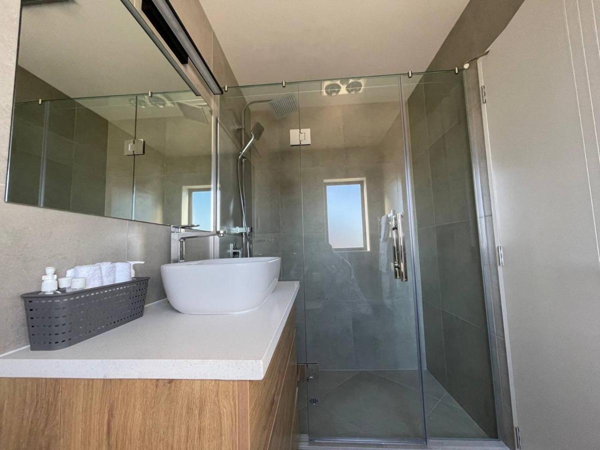 4 Bedroom Home Fully Furnished In Papakura, Auckland Extérieur photo